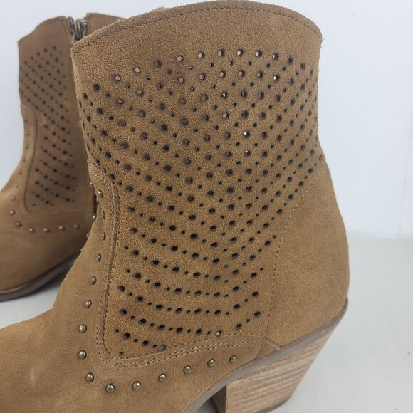 Dingo Miss Priss Studded Pointed Toe Zippered Cowgirl Booties - Picture 6 of 15